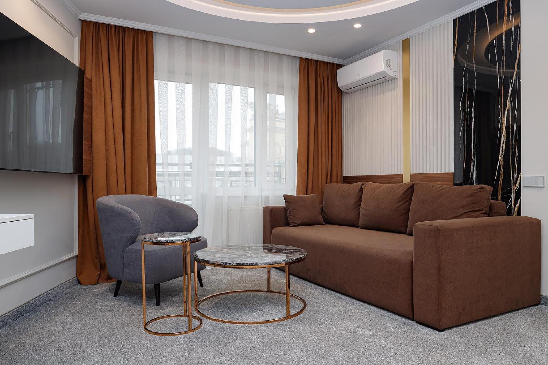 Eurohotel Lviv Extérieur photo