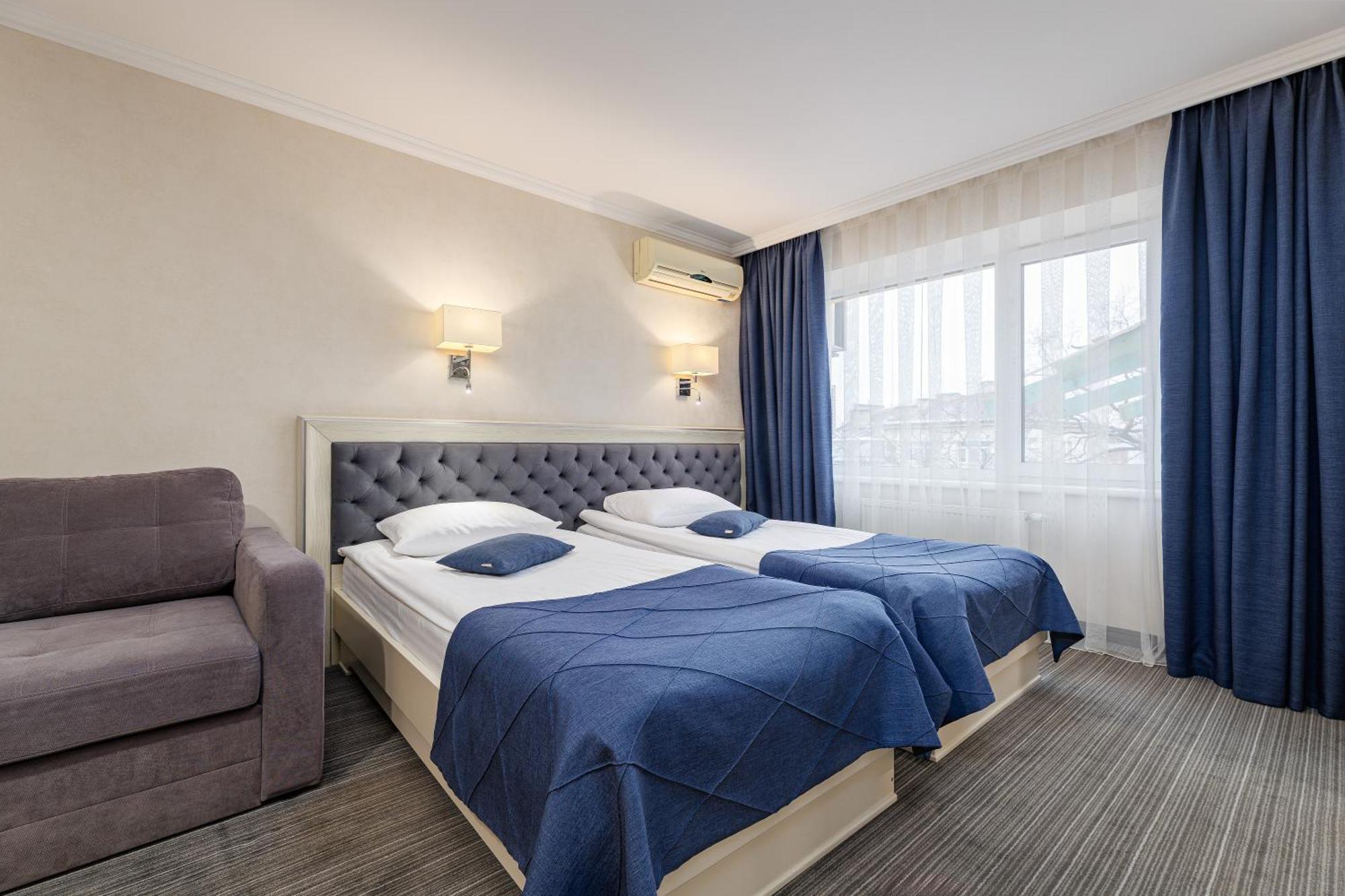 Eurohotel Lviv Extérieur photo