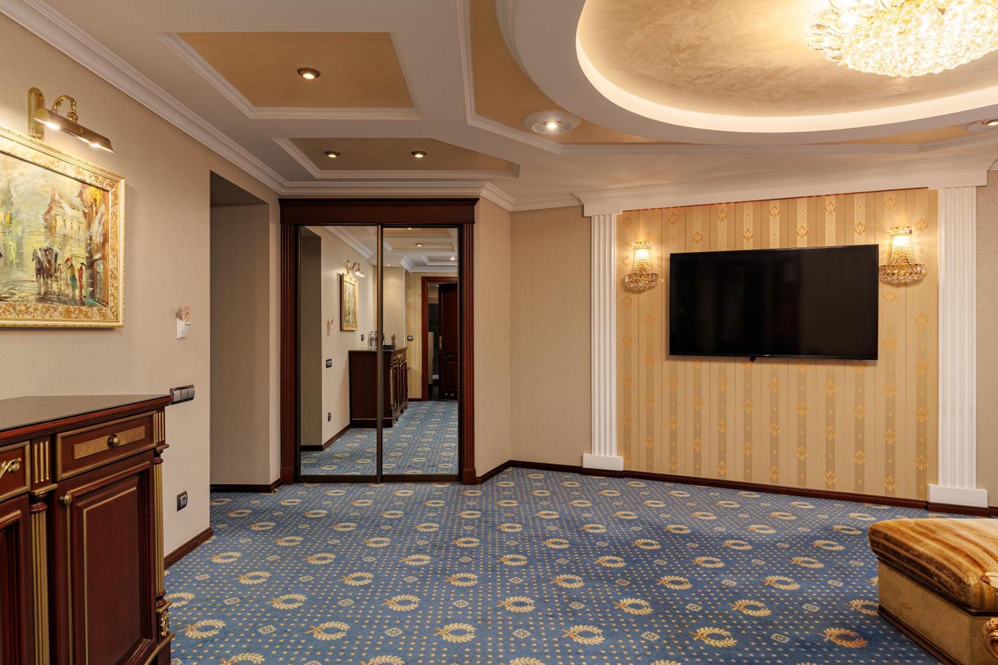 Eurohotel Lviv Chambre photo
